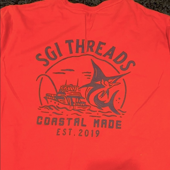 T shirt - Picture 1 of 2